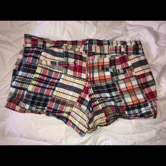 Miss sassy plaid shorts - Picture 2 of 2